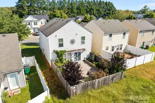 4324 Eaves Ln, Charlotte, NC 28215 - Photo 21