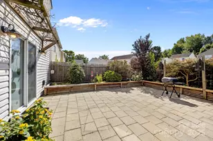 4324 Eaves Ln, Charlotte, NC 28215 - Photo 15