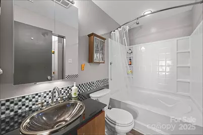 4324 Eaves Lane, Charlotte, NC 28215 - Photo 5