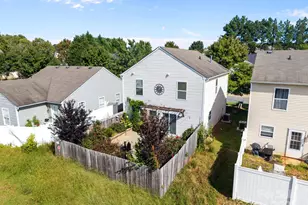 4324 Eaves Ln, Charlotte, NC 28215 - Photo 23