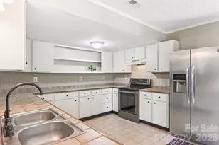 55 Polk St, Waynesville, NC 28786 - Photo 19