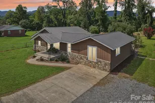 55 Polk St, Waynesville, NC 28786 - Photo 7