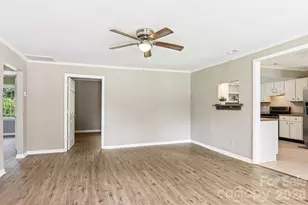 55 Polk St, Waynesville, NC 28786 - Photo 9