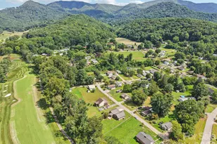 55 Polk St, Waynesville, NC 28786 - Photo 33