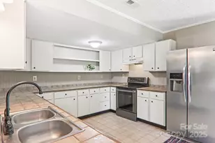 55 Polk St, Waynesville, NC 28786 - Photo 19