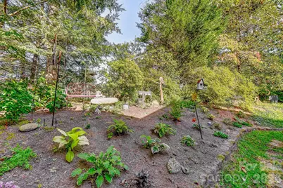 75 S Black Oak Drive, Asheville, NC 28804 - Photo 33