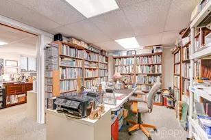 75 S Black Oak Dr, Asheville, NC 28804 - Photo 35