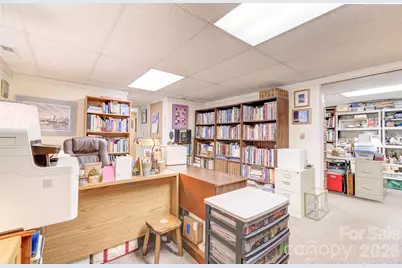 75 S Black Oak Drive, Asheville, NC 28804 - Photo 37