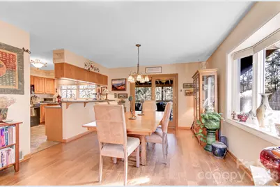 75 S Black Oak Drive, Asheville, NC 28804 - Photo 7