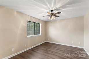 1635 20th Ave Ct NE, Hickory, NC 28601 - Photo 17