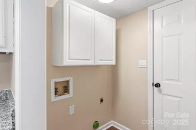 1635 20th Avenue Court NE, Hickory, NC 28601 - Photo 21