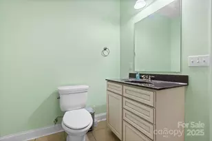 1158 Waterford Dr, Hickory, NC 28602 - Photo 21