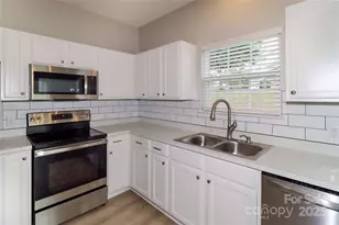 915 Harbour View Cove NE, Kannapolis, NC 28083 - Photo 15