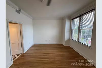 515 N Church Street #303, Charlotte, NC 28202 - Photo 3