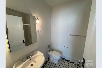 515 N Church Street #303, Charlotte, NC 28202 - Photo 7