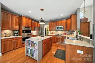 510 7th St NE, Conover, NC 28613 - Photo 9