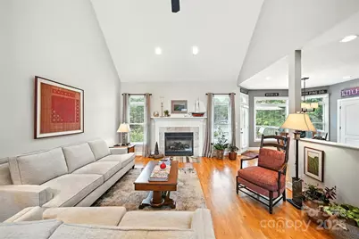 510 7th Street NE, Conover, NC 28613 - Photo 3