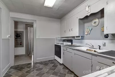 114 Norwood Drive, Charlotte, NC 28208 - Photo 9