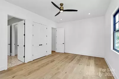 2209 Norcross Place, Charlotte, NC 28205 - Photo 33