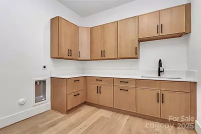 2209 Norcross Place, Charlotte, NC 28205 - Photo 25