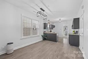 11247 Blue Cedar Ln, Charlotte, NC 28277 - Photo 9