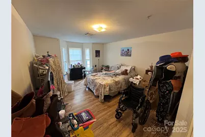 2564 Carya Pond Lane, Charlotte, NC 28212 - Photo 5