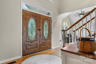 1801 Twin Ponds Dr, Hickory, NC 28602 - Photo 5