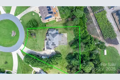 1801 Twin Ponds Drive, Hickory, NC 28602 - Photo 43