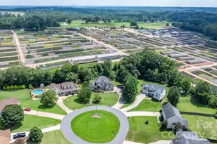 1801 Twin Ponds Dr, Hickory, NC 28602 - Photo 37