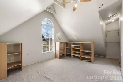 1801 Twin Ponds Drive, Hickory, NC 28602 - Photo 21