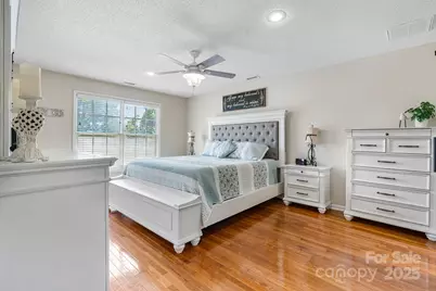 1801 Twin Ponds Drive, Hickory, NC 28602 - Photo 21