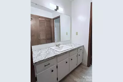 1122 Bridges Street, Shelby, NC 28150 - Photo 9