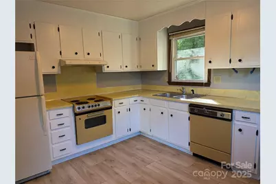 1122 Bridges Street, Shelby, NC 28150 - Photo 7