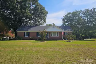 2795 Cane Mill Rd, Lancaster, SC 29720 - Photo 1