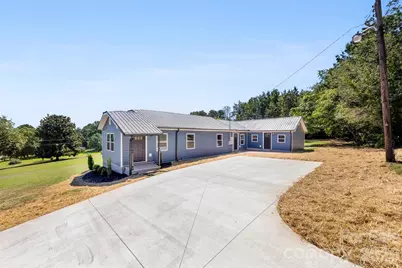 120 Center Street, Kings Mountain, NC 28086 - Photo 3