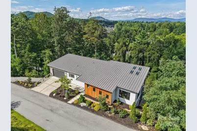 55 Laurel Spring Lane, Hendersonville, NC 28739 - Photo 3