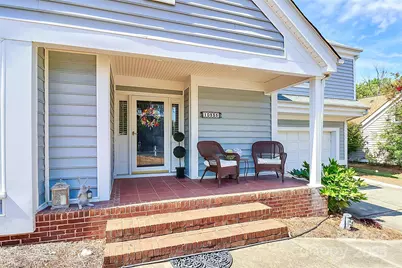 10335 Johns Towne Drive, Charlotte, NC 28210 - Photo 3
