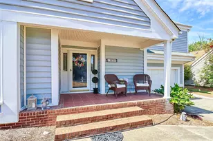 10335 John's Towne Dr, Charlotte, NC 28210 - Photo 3