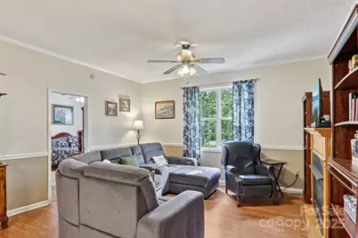 702 Cinnamon Way, Flat Rock, NC 28731 - Photo 5