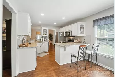 8877 Oldenburg Drive, Mount Pleasant, NC 28124 - Photo 9