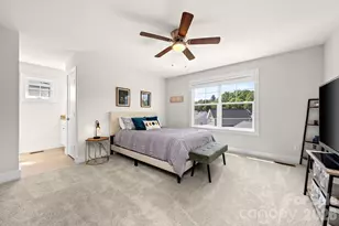 224 Oak Mdw Ln, Asheville, NC 28804 - Photo 33