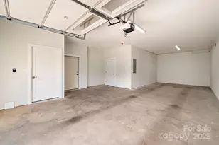 224 Oak Mdw Ln, Asheville, NC 28804 - Photo 37