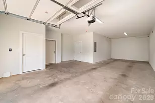 224 Oak Mdw Ln, Asheville, NC 28804 - Photo 37