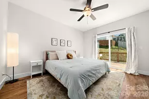 224 Oak Mdw Ln, Asheville, NC 28804 - Photo 17