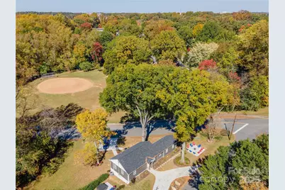 700 Magnolia Street, Winston Salem, NC 27103 - Photo 3