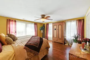 317 Courtland Blvd, Hendersonville, NC 28791 - Photo 37