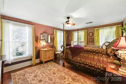 317 Courtland Boulevard, Hendersonville, NC 28791 - Photo 35