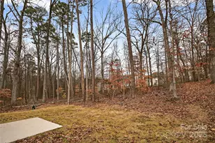 9717 Forest Dr, Charlotte, NC 28216 - Photo 33
