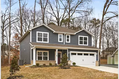 9717 Forest Drive, Charlotte, NC 28216 - Photo 3