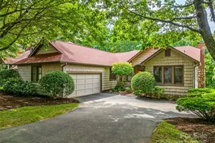 14 Lacoste Dr, Hendersonville, NC 28739 - Photo 3